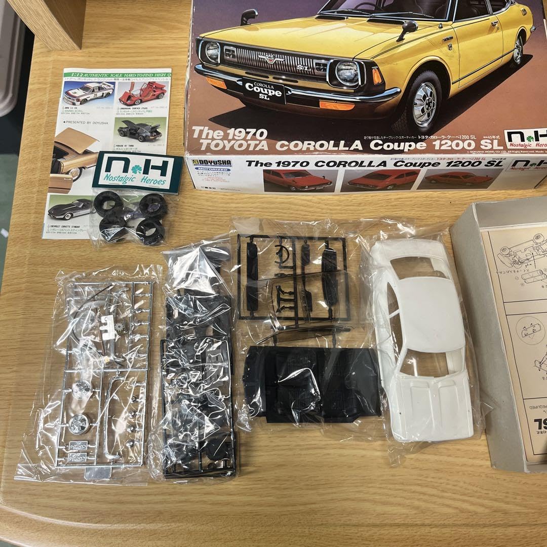 Amazon.co.jp: プラモデル トヨタ カローラ クーペ 1200 SL : 車